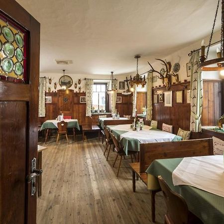 Gasthof Grüner Baum Kirchberg am Wechsel Dış mekan fotoğraf